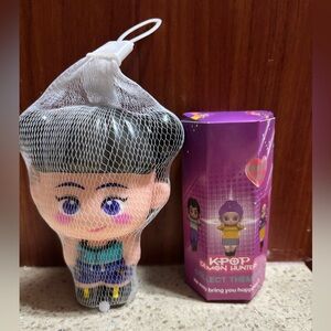 2 KPOP Demon Hunter Toys